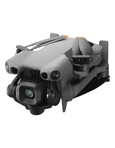 DJI Mini 5 Pro dronas su 50 MP kamera