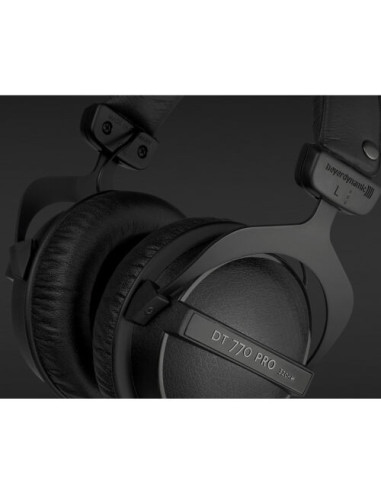 Beyerdynamic | Reference headphones | DT 770 PRO | Wired | On-Ear | Black