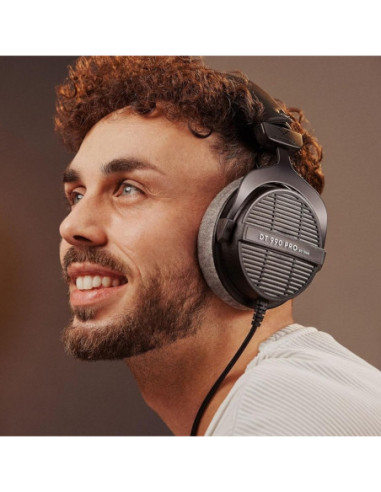 Beyerdynamic | Studio Headphones | DT 990 PRO