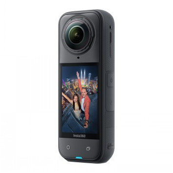 INSTA360 X5 STARTER BUNDLE