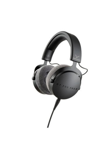 Beyerdynamic | Studio Headphones | DT 700 PRO X | Over-Ear | Black | Noise reduction