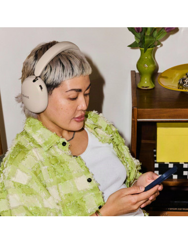 Sonos Ace Ultra Agave su kelioniniu dėklu